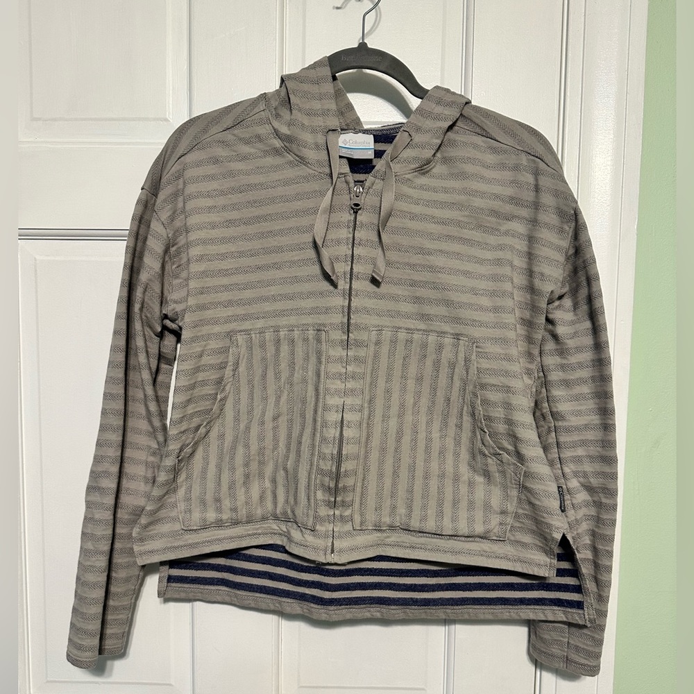 Women’s Columbia full zip jacket